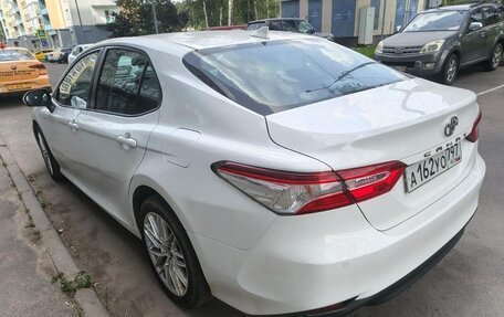 Toyota Camry, 2019 год, 2 170 000 рублей, 13 фотография