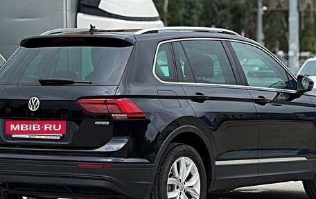 Volkswagen Tiguan II, 2019 год, 2 730 000 рублей, 9 фотография