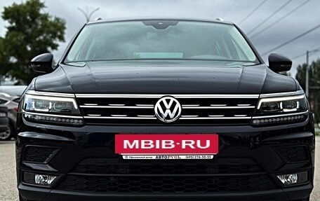 Volkswagen Tiguan II, 2019 год, 2 730 000 рублей, 6 фотография