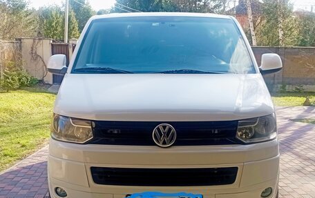 Volkswagen Caravelle T5, 2011 год, 1 900 000 рублей, 7 фотография