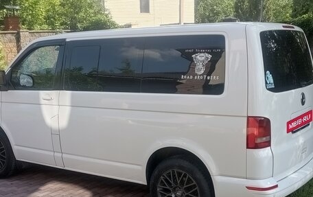 Volkswagen Caravelle T5, 2011 год, 1 900 000 рублей, 5 фотография