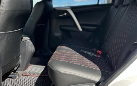 Toyota RAV4, 2012 год, 1 700 000 рублей, 7 фотография