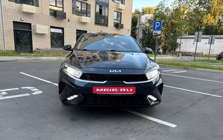 KIA Cerato IV, 2022 год, 1 999 000 рублей, 2 фотография