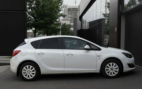 Opel Astra J, 2013 год, 797 000 рублей, 4 фотография