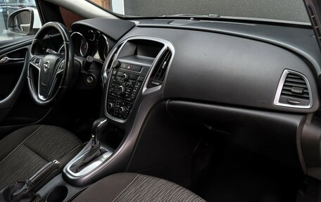 Opel Astra J, 2013 год, 797 000 рублей, 9 фотография