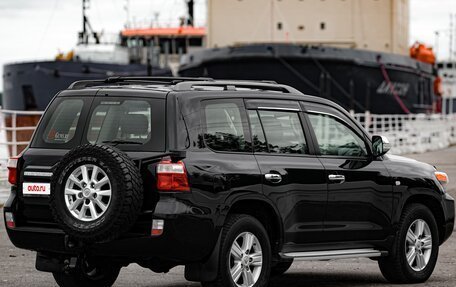 Toyota Land Cruiser 200, 2013 год, 5 600 000 рублей, 2 фотография