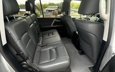 Toyota Land Cruiser 200, 2011 год, 4 200 000 рублей, 6 фотография