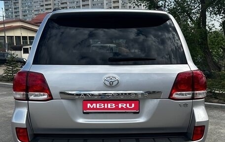 Toyota Land Cruiser 200, 2011 год, 4 200 000 рублей, 2 фотография