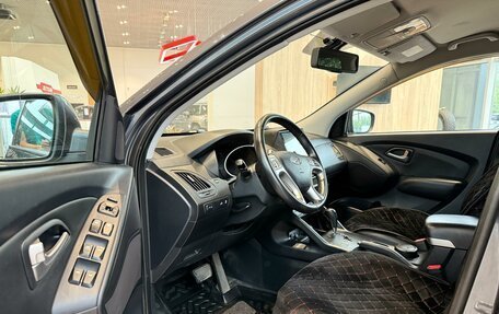 Hyundai ix35 I рестайлинг, 2010 год, 1 160 000 рублей, 10 фотография