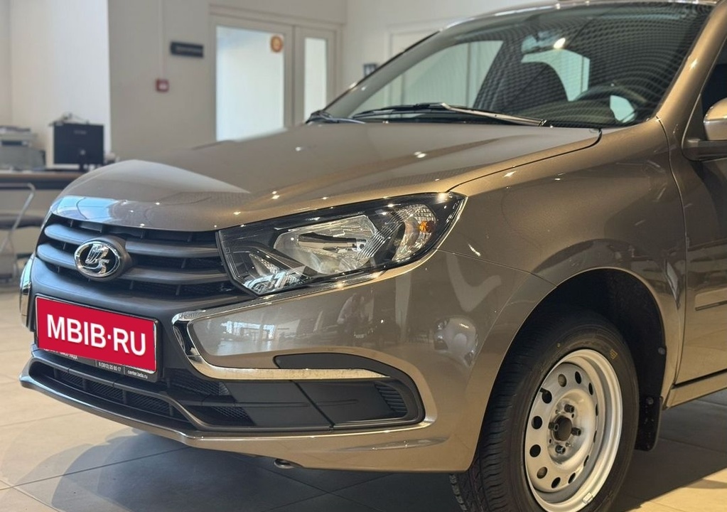 ВАЗ (LADA) Granta, 2025 год, 850 000 рублей, 2 фотография