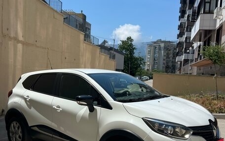 Renault Kaptur I рестайлинг, 2017 год, 1 500 000 рублей, 2 фотография