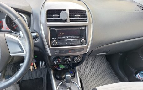 Mitsubishi ASX I рестайлинг, 2013 год, 930 000 рублей, 7 фотография