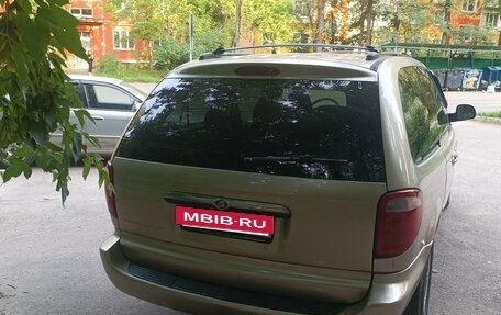 Chrysler Town & Country IV, 2003 год, 635 000 рублей, 16 фотография
