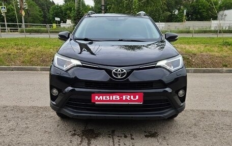 Toyota RAV4, 2016 год, 2 390 000 рублей, 2 фотография