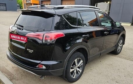 Toyota RAV4, 2016 год, 2 390 000 рублей, 4 фотография