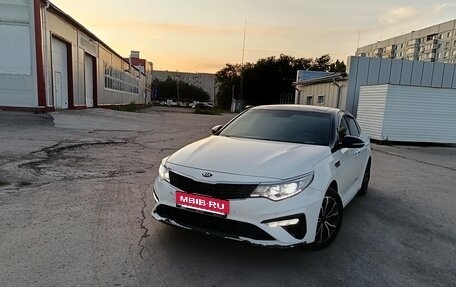 KIA Optima IV, 2019 год, 1 850 000 рублей, 3 фотография