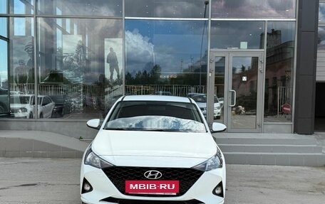 Hyundai Solaris II рестайлинг, 2021 год, 1 745 000 рублей, 8 фотография