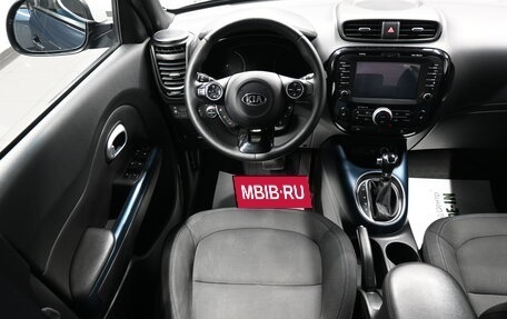 KIA Soul II рестайлинг, 2015 год, 1 495 000 рублей, 11 фотография