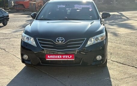 Toyota Camry, 2010 год, 1 300 000 рублей, 1 фотография