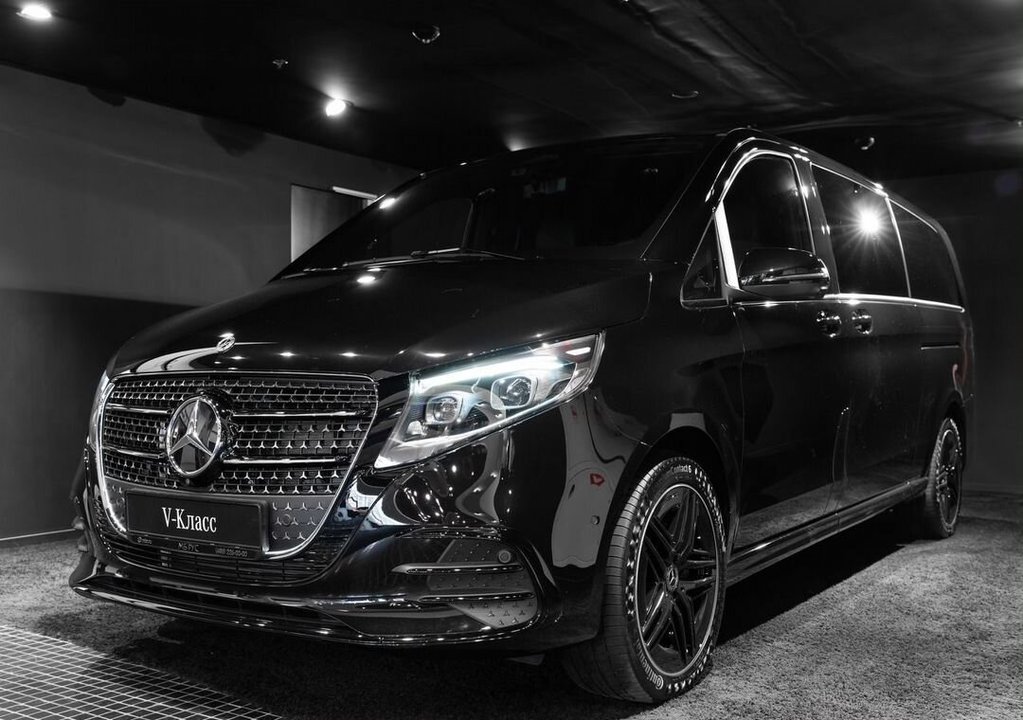 Mercedes-Benz V-Класс, 2024 год, 15 400 000 рублей, 1 фотография