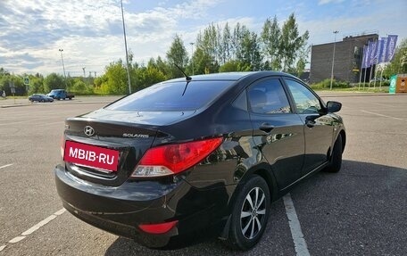 Hyundai Solaris II рестайлинг, 2012 год, 900 000 рублей, 8 фотография