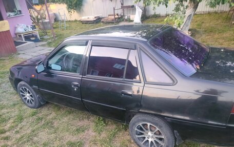 Daewoo Nexia I рестайлинг, 2010 год, 300 000 рублей, 3 фотография