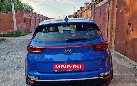 KIA Sportage IV рестайлинг, 2018 год, 1 990 000 рублей, 6 фотография