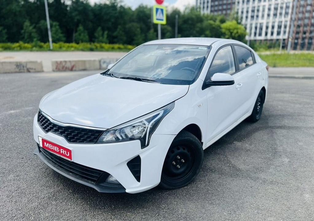 KIA Rio, 2021 год, 1 099 999 рублей, 1 фотография