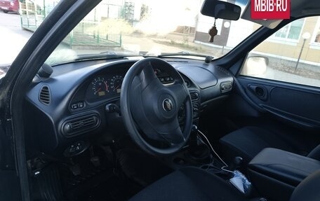 Chevrolet Niva I рестайлинг, 2016 год, 670 000 рублей, 2 фотография