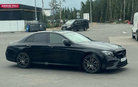 Mercedes-Benz E-Класс AMG, 2018 год, 4 500 000 рублей, 5 фотография