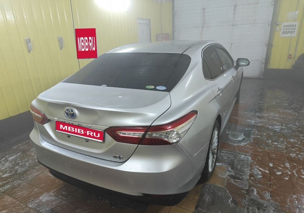 Toyota Camry, 2019 год, 3 000 000 рублей, 4 фотография