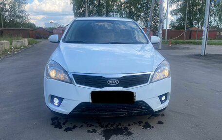 KIA cee'd I рестайлинг, 2012 год, 850 000 рублей, 5 фотография