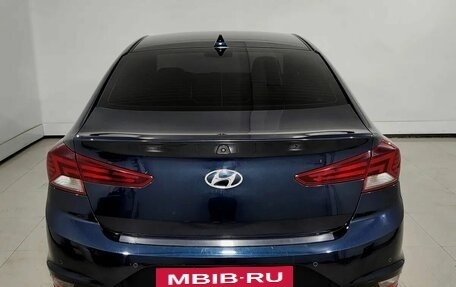 Hyundai Elantra VI рестайлинг, 2019 год, 1 450 000 рублей, 3 фотография