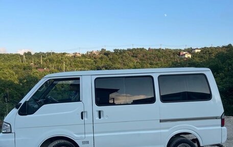 Mitsubishi Delica IV, 2001 год, 600 000 рублей, 2 фотография