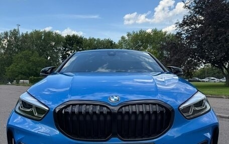 BMW 1 серия, 2019 год, 3 900 000 рублей, 3 фотография