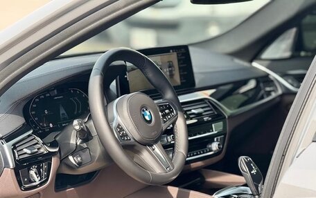 BMW 5 серия, 2022 год, 4 290 000 рублей, 8 фотография