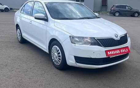 Skoda Rapid I, 2018 год, 650 000 рублей, 6 фотография