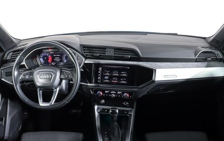 Audi Q3, 2019 год, 2 990 000 рублей, 13 фотография
