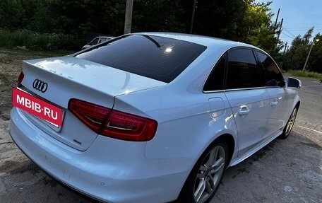 Audi A4, 2012 год, 1 600 000 рублей, 3 фотография