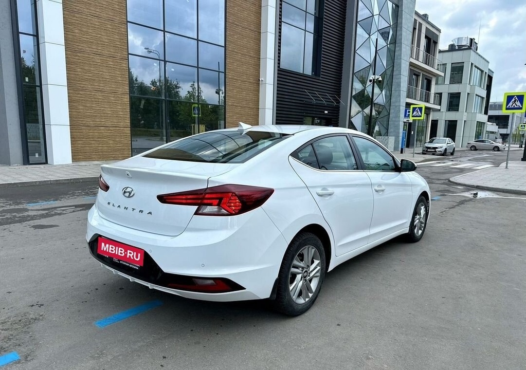 Hyundai Elantra, 2019 год, 1 398 000 рублей, 6 фотография