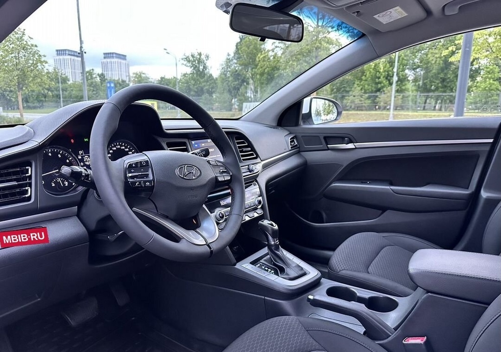 Hyundai Elantra, 2019 год, 1 398 000 рублей, 12 фотография