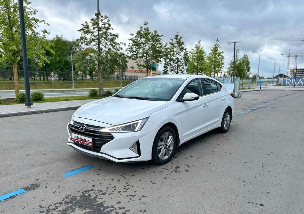 Hyundai Elantra, 2019 год, 1 398 000 рублей, 2 фотография