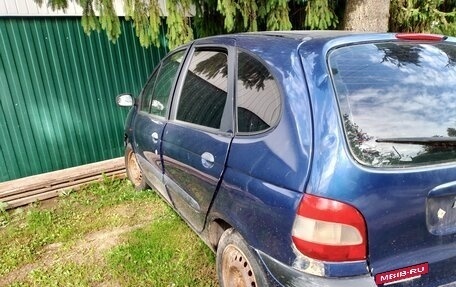 Renault Scenic III, 2001 год, 100 000 рублей, 4 фотография