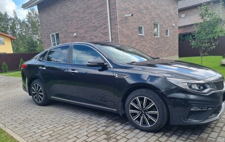 KIA Optima IV, 2019 год, 1 950 000 рублей, 3 фотография
