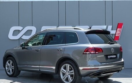 Volkswagen Touareg III, 2017 год, 2 930 000 рублей, 2 фотография