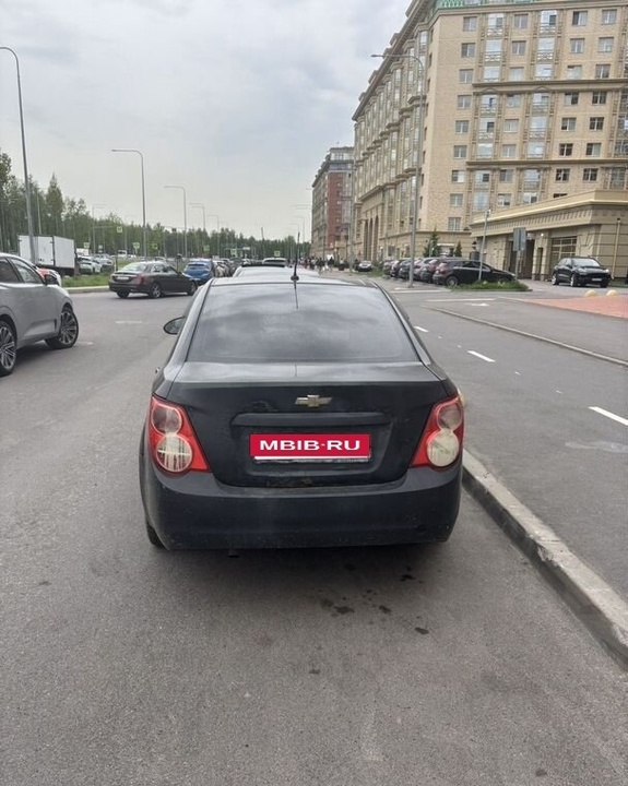 Chevrolet Aveo, 2015 год, 500 000 рублей, 3 фотография