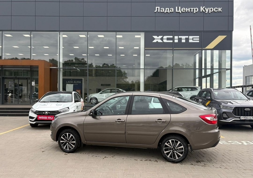 ВАЗ (LADA) Granta, 2024 год, 1 138 000 рублей, 3 фотография
