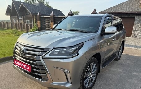 Lexus LX III, 2016 год, 6 500 000 рублей, 2 фотография