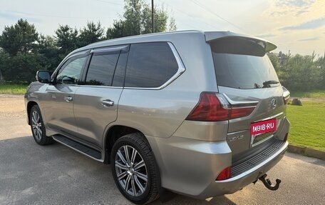 Lexus LX III, 2016 год, 6 500 000 рублей, 5 фотография