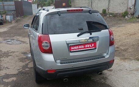 Chevrolet Captiva I, 2010 год, 1 030 000 рублей, 2 фотография